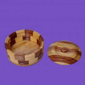 WOODEN CHAPATI BOX WITH LID 