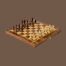 Wooden chess board